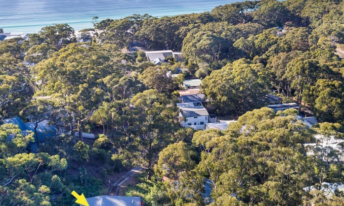 Hyams Beach House | Discover Summerdaze at Hyams Beach with Pool & Ocean Views