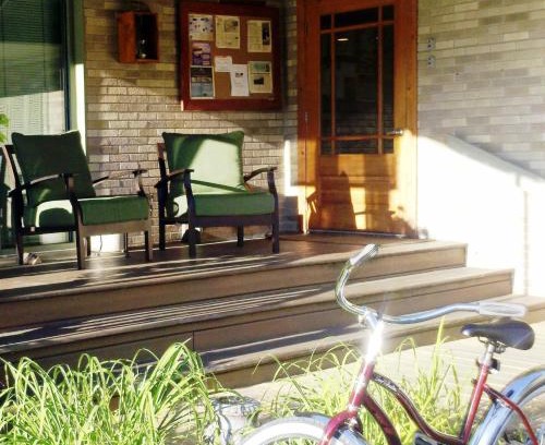 Ludington Hotel | Adults-Only Retreat at Summers Inn Ludington - Rated 8.8/10