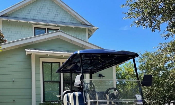 Watercolor House | "Summersweet Dreams", GOLF CART, Grill, Porch TV, Bikes, Amenity Passes*