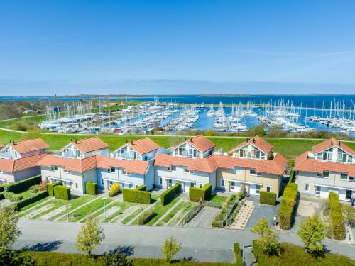 Brouwershaven Resort | Discover Summio Parc Port Greve - Pet Friendly & Pool Access