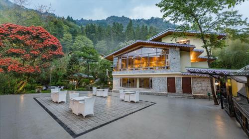 Gangtok Resort | Relaxing Summit Norling Resort & Spa with Oceanfront Views