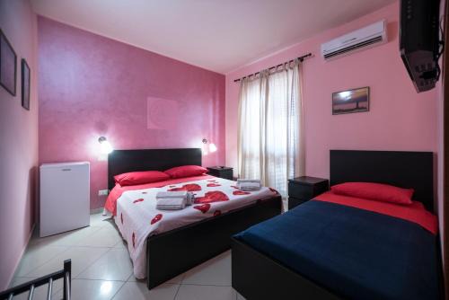 Catona Bed & Breakfast | Discover Sun and Beach: Ocean View & Pet-Friendly Getaway