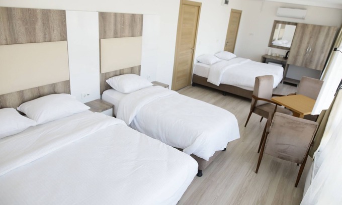 Kirklareli Hotel | Bright Getaway at Sun Bella: Family-Friendly with Breakfast