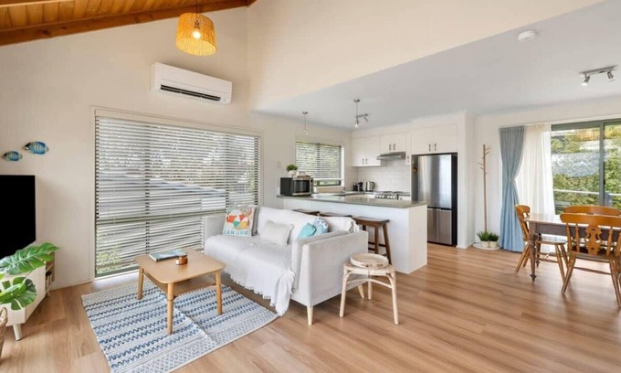 Jan Juc House | Cozy Jan Juc Ocean Views with Family-Friendly Amenities