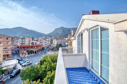 Babilonija Apartment | Child-Friendly Sun Guest House with Top Ratings Awaits You