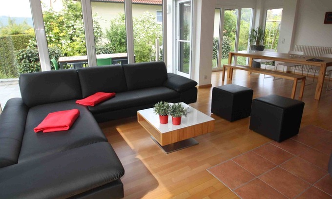 Ludwigshafen House | Cozy Sun House with Fireplace & Terrace for 8 Guests