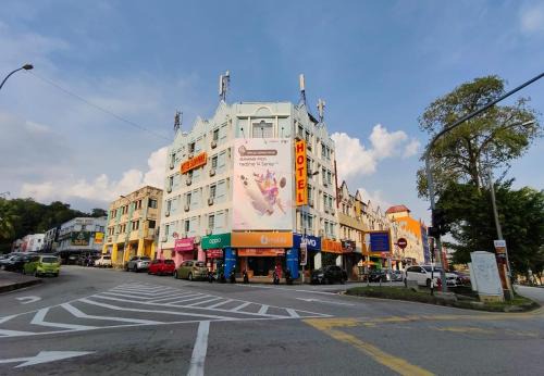 Kemayan Square Hotel | Cozy Lotus Hotel Seremban Near Palm Mall & KPJ