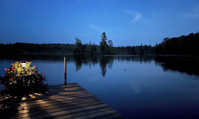 Rideau Lakes Cottage | Unwind at Sun on the Brow Cottages - Ocean View Retreat