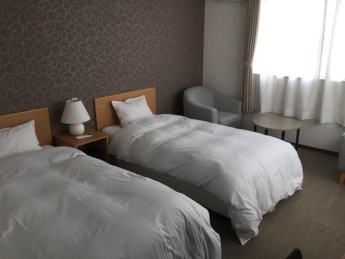 Yamanakako Hotel | Discover Sun Plaza Hotel by Fuji Lake Yamanaka - 4-Star Stay