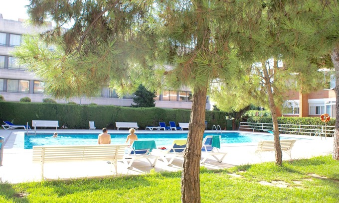 Vilanova I la Geltru Apartment | Beachfront Sun Pool Alex Duplex Apartment with Spa & Kitchen