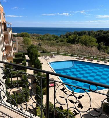 Byala Apartment | Relax at Sun Residence - Byala SP Apartments with Ocean Views
