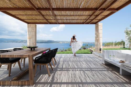 Aristotelis Villa | Relax at Sun Rise Villas Ammouliani - Guest Rated 9.9/10