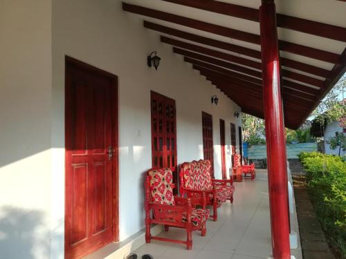 Maritimepattu House | Budget-Friendly Stay at Sun & Sand Guest House for Families