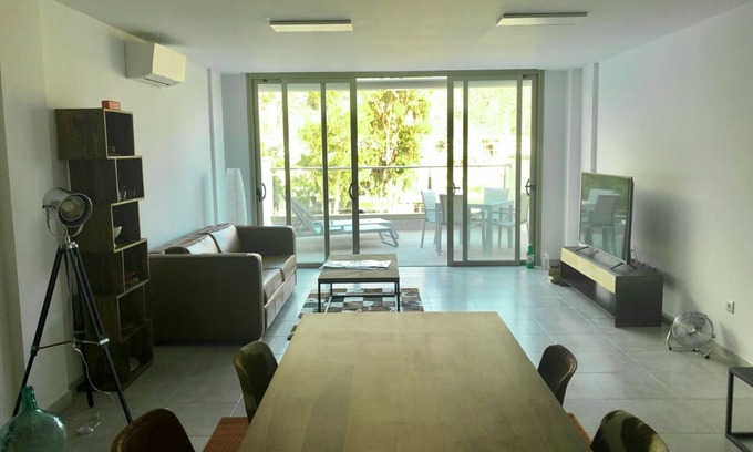 Lomo Quiebre Apartment | Discover Sun, Sea and Rocks: Oceanfront Getaway Awaits