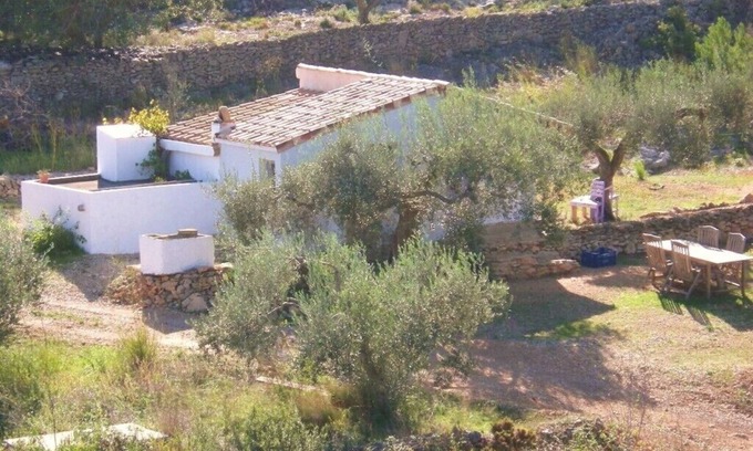 El Perello Cottage | Discover Tranquility at Casita Tres: Oceanfront Oasis Awaits
