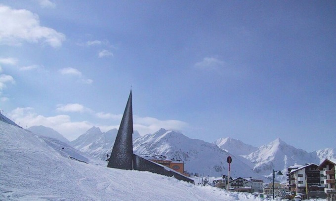 Kuhtai House | Experience Sun & Snow Adventure in Kühtai with Spa Access