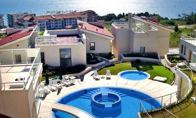 Byala Villa | Discover Sun Village Number 6: Oceanfront Getaway Awaits