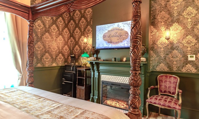 De Funiak Springs House | Family-Friendly Comfort at Sunbright Inn with Kitchen Amenities
