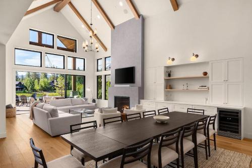 Cle Elum House | Inviting Suncadia 5 Bdrm Home for Memorable Small Events