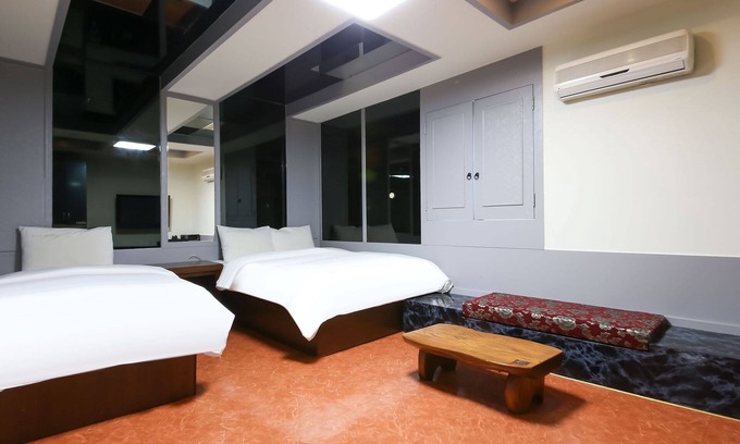 Suncheon Hotel | Eco-Friendly Stay at Suncheon Juliet with Family Amenities