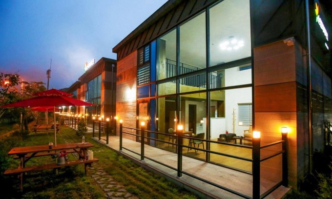 Suncheon House | Family-Friendly Sunchoen Orotada Poolvilla with Kids Amenities