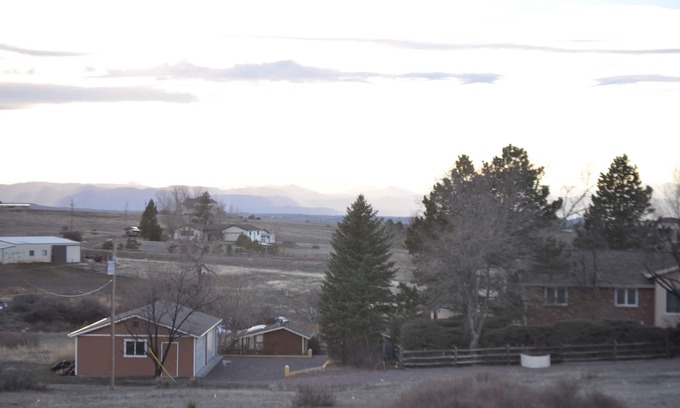 Parker Apartment | Inviting Sundance on the Prairie: Walkout Apt with Views