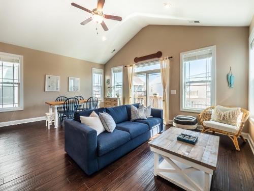 Surf City House | Experience the Sundancer: 4-Star Family-Friendly Retreat