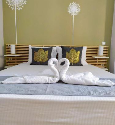 Halepa Apartment | Family-Friendly Sunday Apartment Chania - Rated 9.1/10
