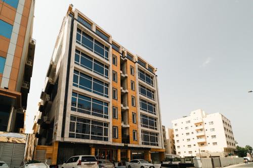 Jeddah Apartment | Outstanding Rooms Hotel with Oceanfront Pool & Hot Tub