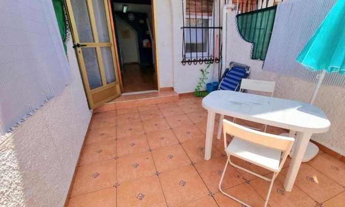 Santa Pola Resort | Pet-Friendly Sunflower Playa Lisa: Ideal for Family Getaways