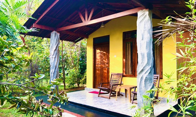 Sigiriya Cottage | Serene Sungreen Cottage Sigiriya with Lake View & Breakfast