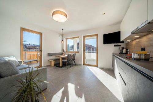 Lana Apartment | Sunny Apartment Sonnenaufgang: Top-Rated Family Retreat