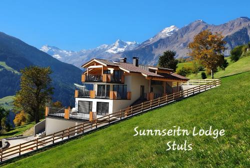 Moso in Passiria Apartment | Mountain Retreat at Sunnseitn Lodge: Top-Rated Suite & Hot Tub
