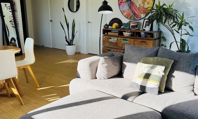 Lake Hayes House | Sunny 3 bedroom house on Jones Avenue
