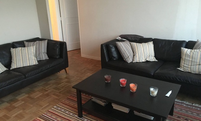 Saint-Germain-en-Laye Apartment | Bright 4-Room Apartment with Scenic Views in Saint Germain