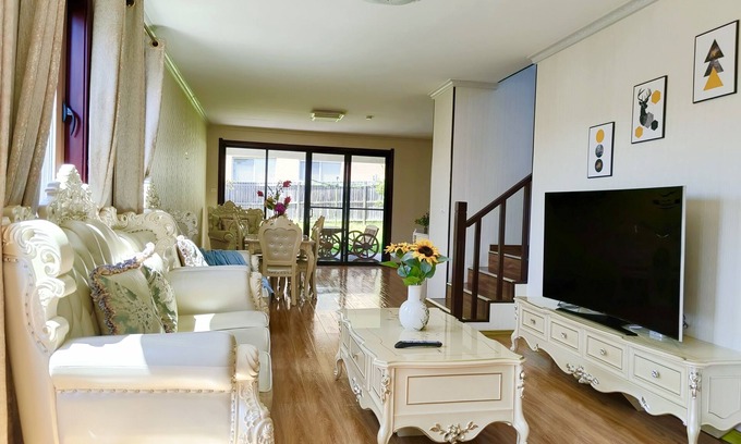 Ryde House | Air-Conditioned 4BDR Home in Ryde - Pet Friendly & Convenient