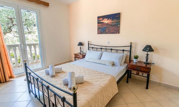 Amoudi Apartment | Inviting Sunny Apartment at Klelia Cottage - Rated 9.3/10