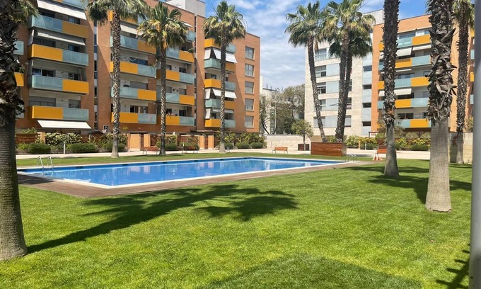 La Vila Olimpica del Poblenou Apartment | Sunny Apt Steps from Beach with Pool and Community Space