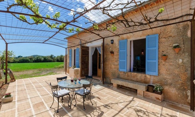 Porreres House | Idyllic Son Julia Country House with Pool in Porreras