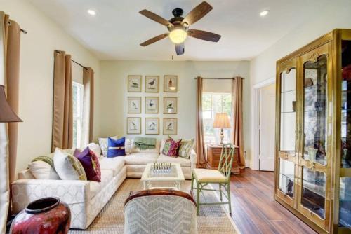 Grandview Heights Villa | Convenient Villa Steps from Attractions & Pet Friendly