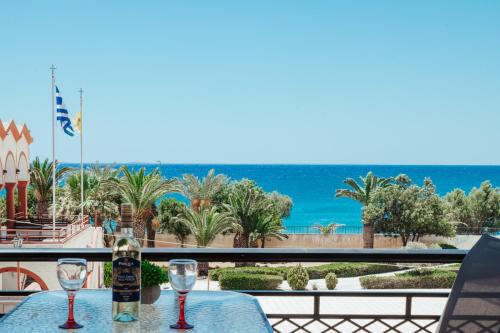 Ierapetra Apartment | Idyllic Sunny Home Crete: Oceanfront Gem Rated 9.7/10