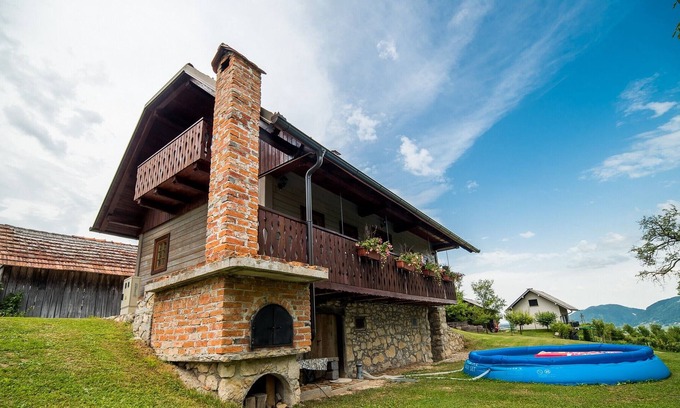 Bistrica ob Sotli House | Sunny House with Sauna
