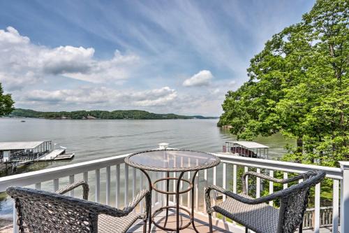 Sunrise Beach House | Experience the Sunny Providence Cottage Retreat by the Sea