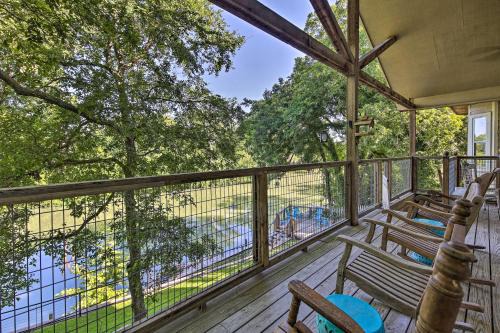Seguin House | Relaxing Seguin Retreat with Canoes on the Guadalupe River