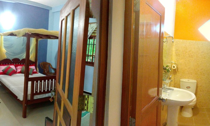 Bope-Poddala House | Ideal Stay at Sunny Side 89 for Health Professionals