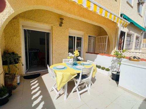 San Fulgencio House | Sunny, South-Facing & Welcoming