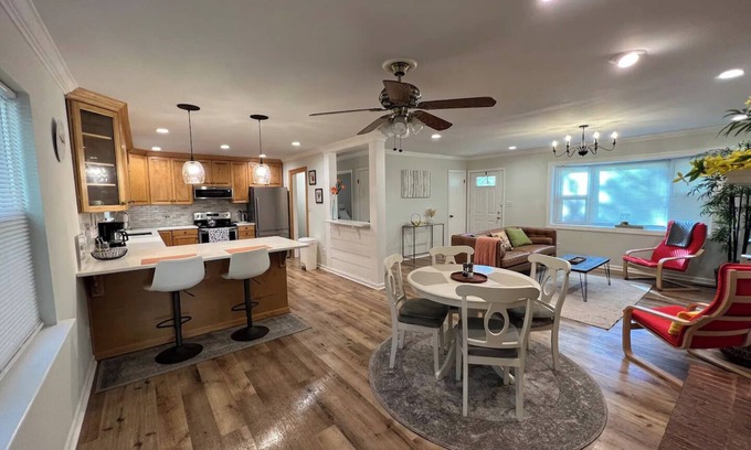 Indian Trail House | Family-Friendly Ranch Retreat in a Peaceful Neighborhood