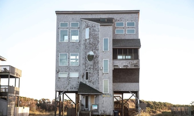 Frisco Cottage | Oceanfront Cottage Getaway at Sunny Spot in Frisco