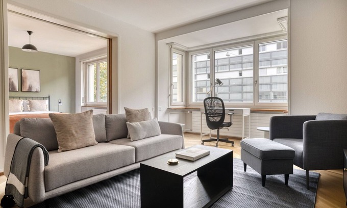 Sankt Alban Apartment | Convenient St. Alban 3 Room with Kitchen Near Train Station