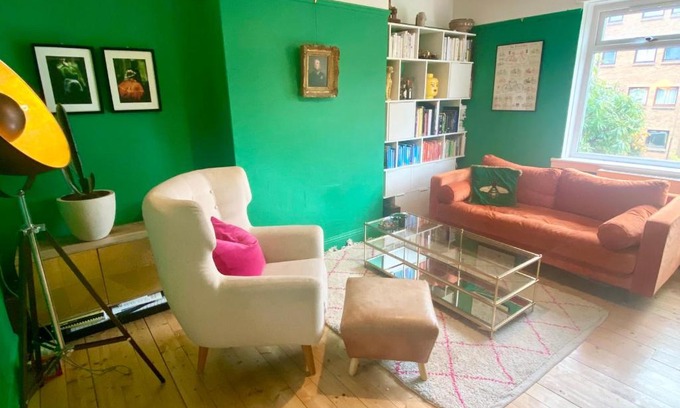 Morningside House | Stylish 2-Bed Home with Breakfast in Morningside, Edinburgh